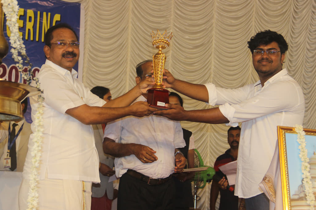 Mahaguru Institute of Technology Mavelikara Mahaguru College of Technology Achievements photo 3